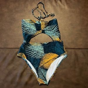 Cupshe one piece swimsuit